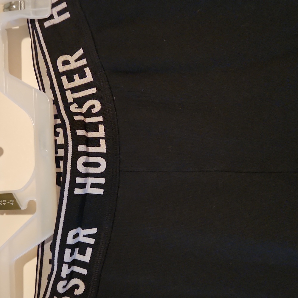 Hollister sweats large - Picture 2 of 5